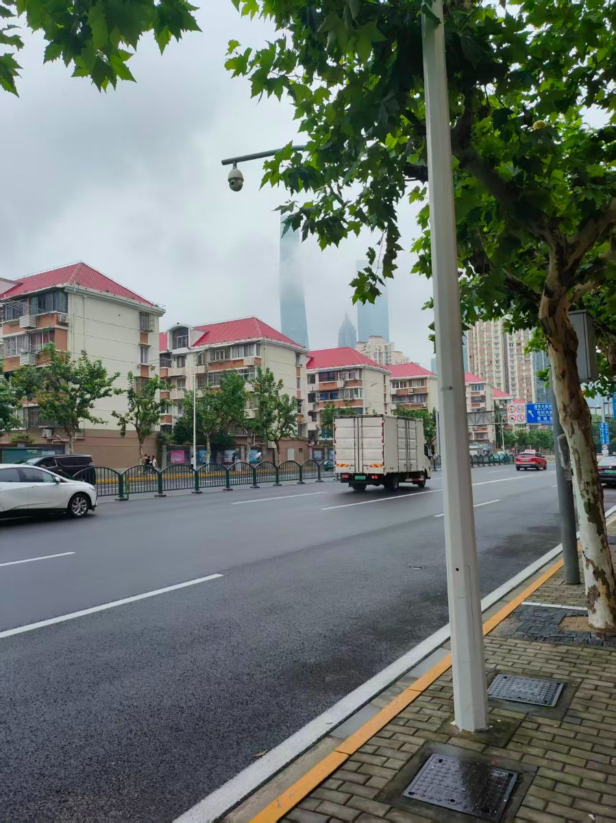 难忘的迪士尼酒店参观之旅 - 2025级酒店管理01班 - 中职易班 学生互动社区